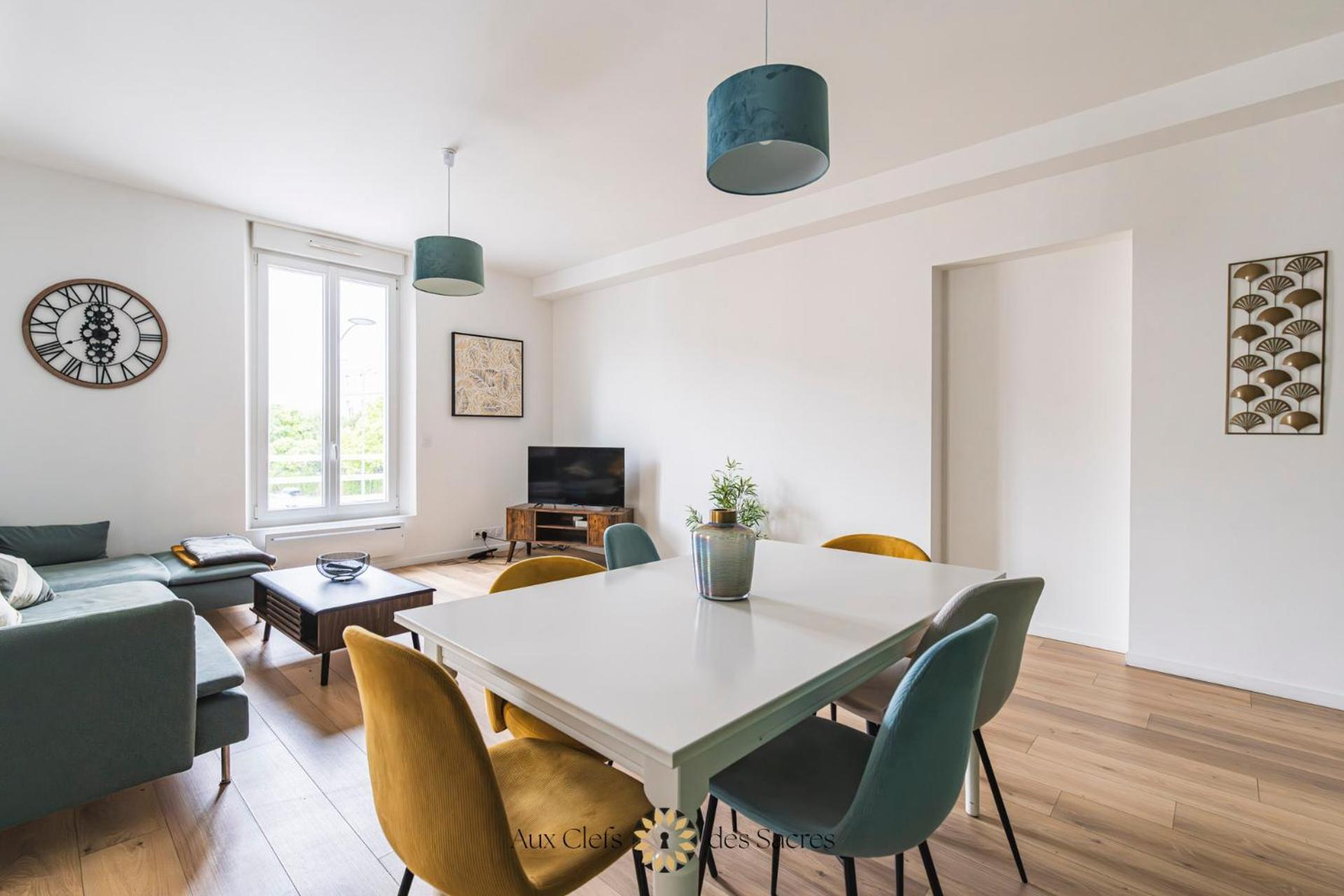 Ponsardin #55 Spacieux Appartement 3 Ch 6 Couchages ランス エクステリア 写真